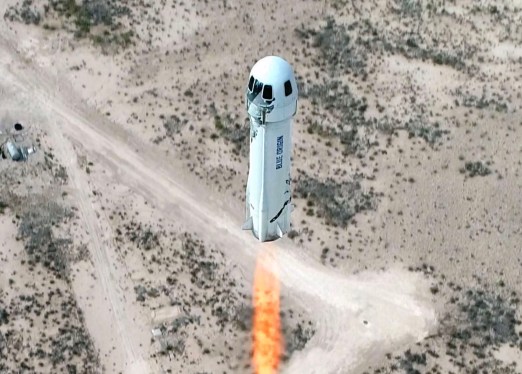 Blue Origin New Shepard rocket on NS15 launch.
