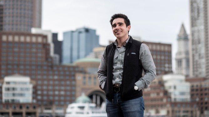 Victor Santos, Onyx Private digital banking