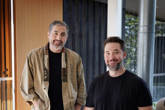 From L to R: Kevin Rose and Alexis Ohanian